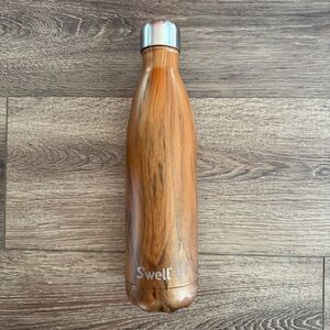 Swell Teakwood Stainless Steel Insulated Bottle, Wood Grain Brown- 25 oz.